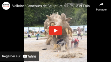 Sculptures sur paille et foin 2021